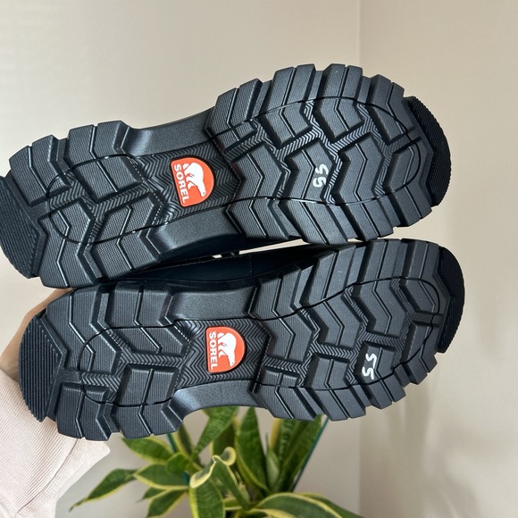 Sorel Tivoli V TALL Waterproof Snow Boots Size 8 - Picture 8 of 10